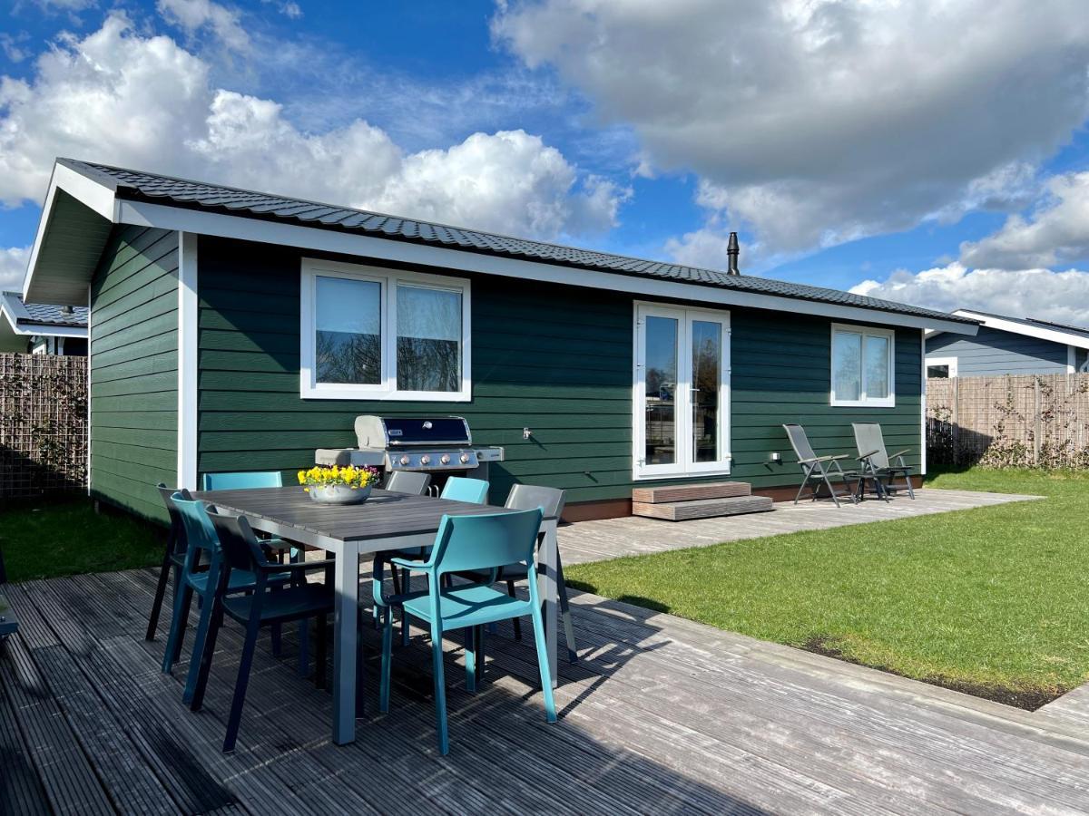 New - The Surf Shack - On A Lake Near Amsterdam! Vinkeveen Exterior photo